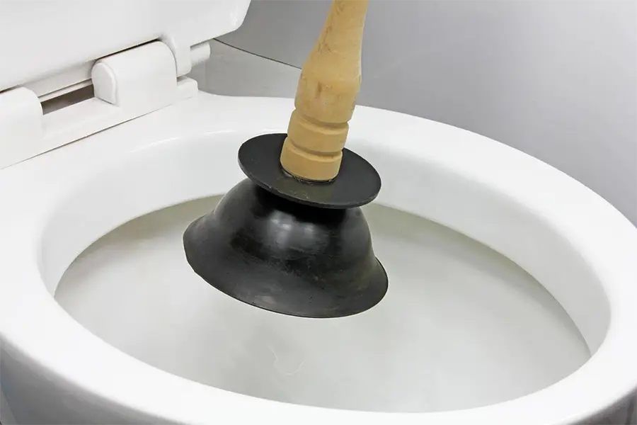 Toilet repair for blocked toilet